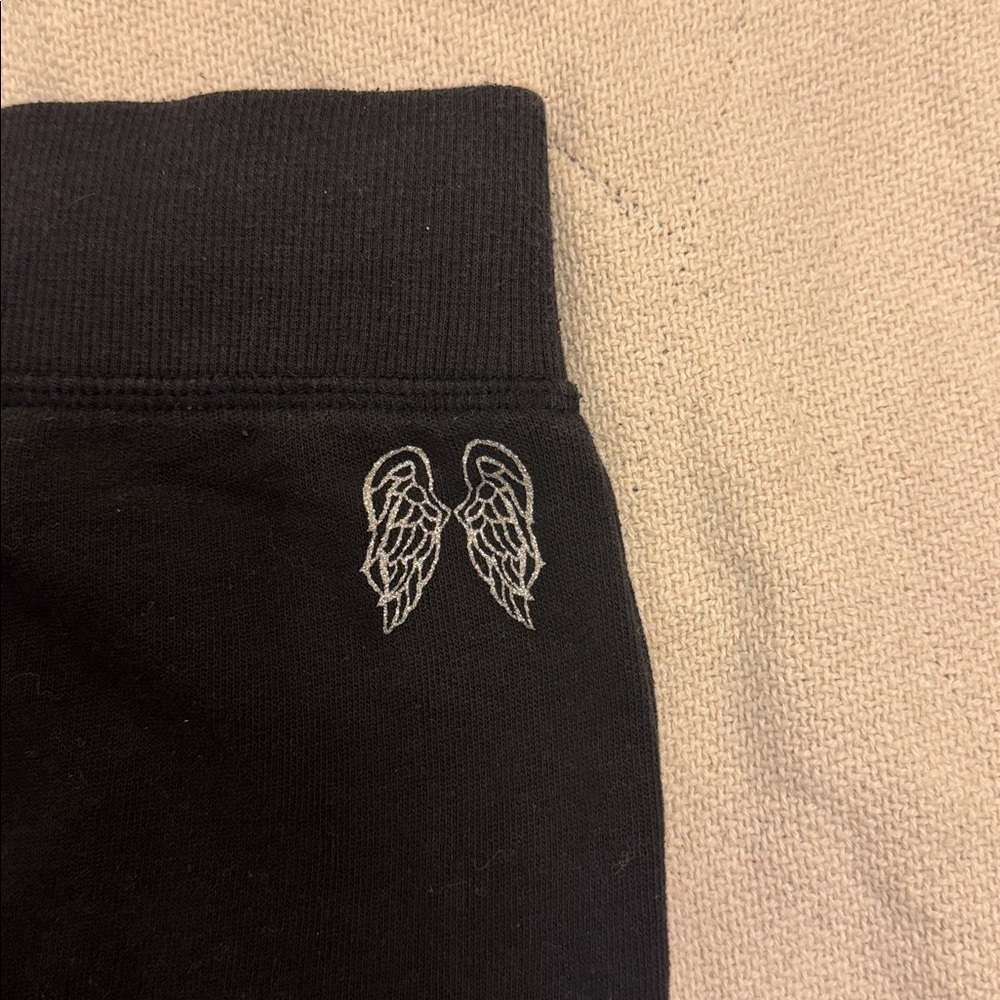 Victoria’s Secret supermodel essentials shorts